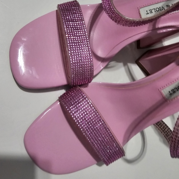 Chelsea & Violet Rhinestone Pink Embellished Block Heel Dress Sandals Size 6.5 - Picture 5 of 11